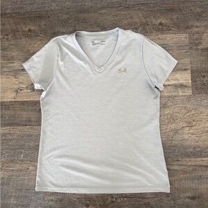 Under Armour Women's Light Gray V-Neck Tee